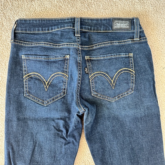 Levi’s 535 legging - Picture 5 of 6